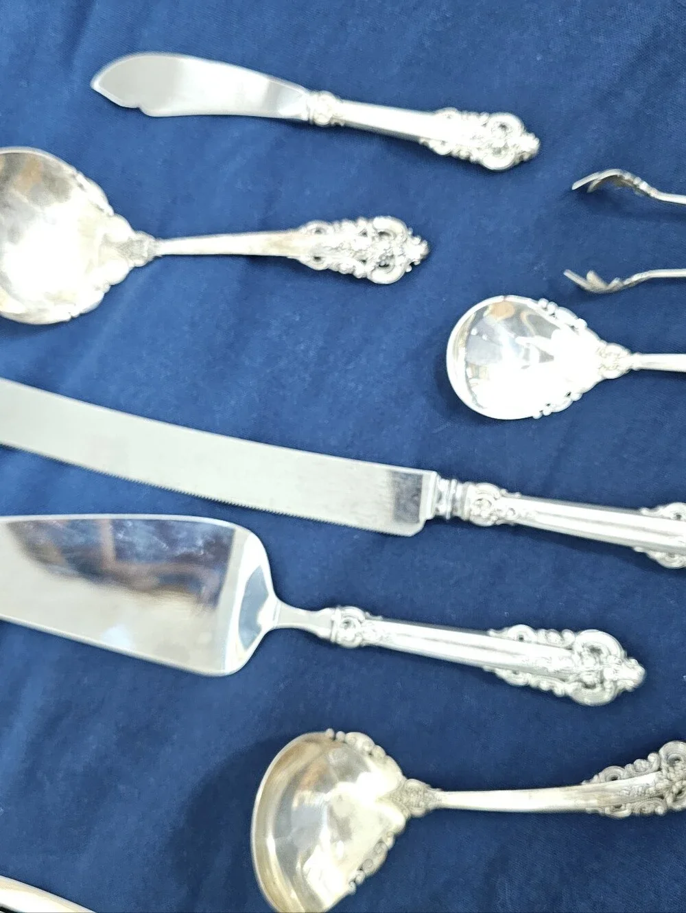 Wallace Grande Baroque Sterling Silver Flatware 47 Pc Service for 8 + Servers
